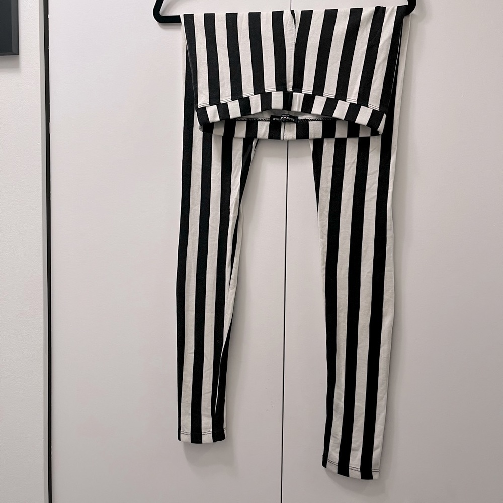 Brandy Melville striped leggings